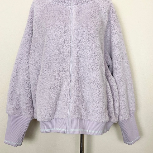 Athleta Tugga Sherpa Jacket Shasta Purple - Picture 6 of 16